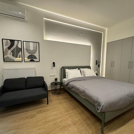 Dekolomvou Apartment Солун Екстериор снимка