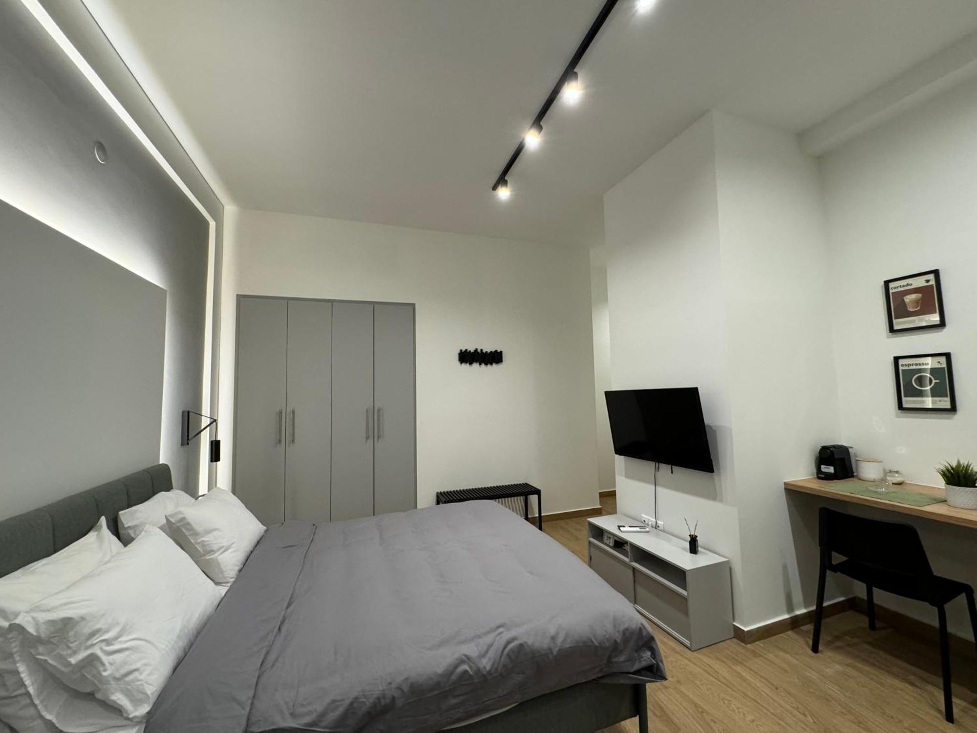 Dekolomvou Apartment Солун Екстериор снимка