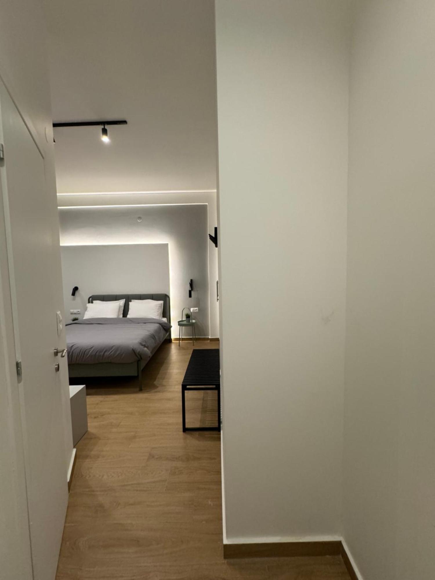 Dekolomvou Apartment Солун Екстериор снимка