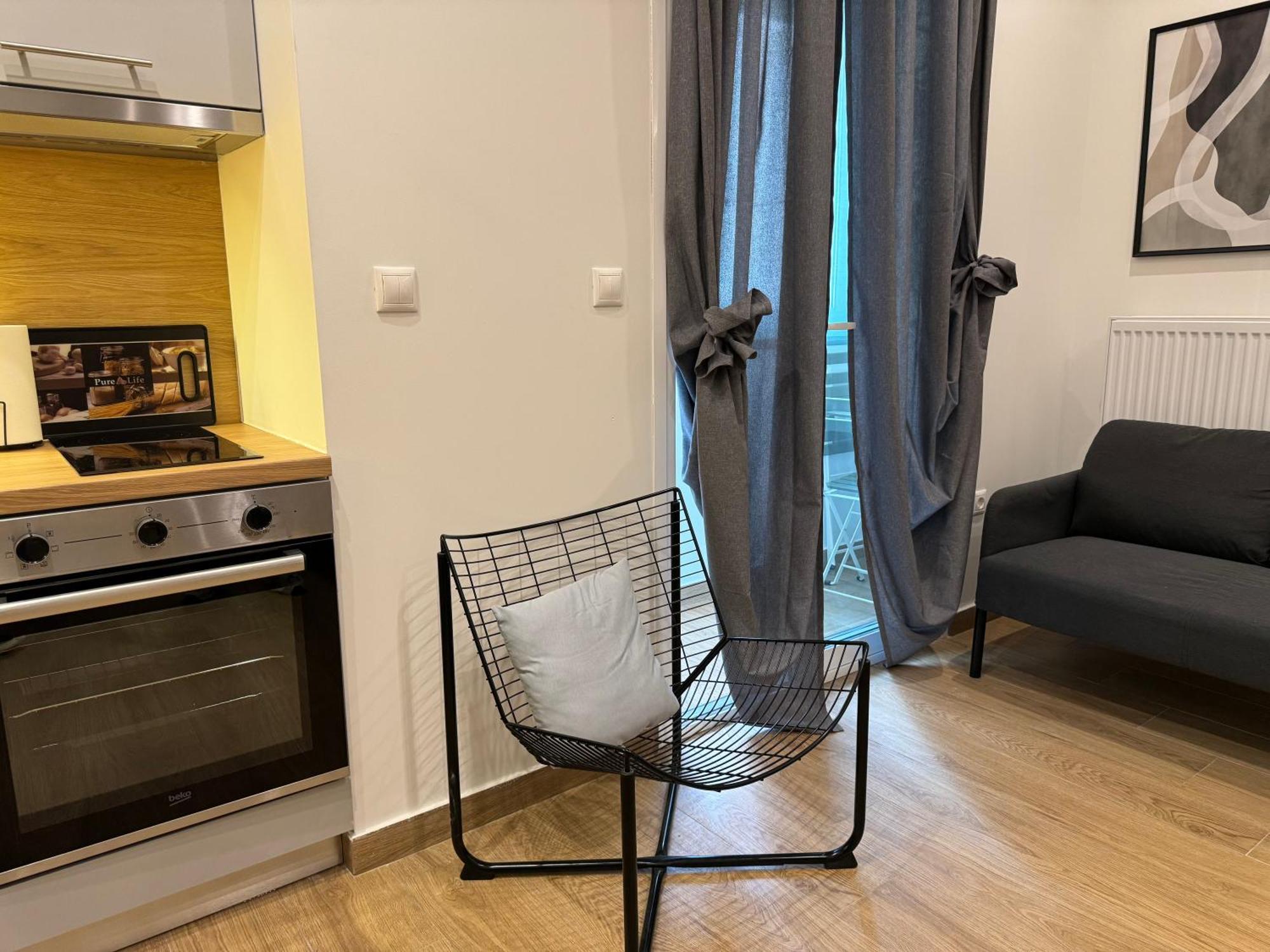 Dekolomvou Apartment Солун Екстериор снимка