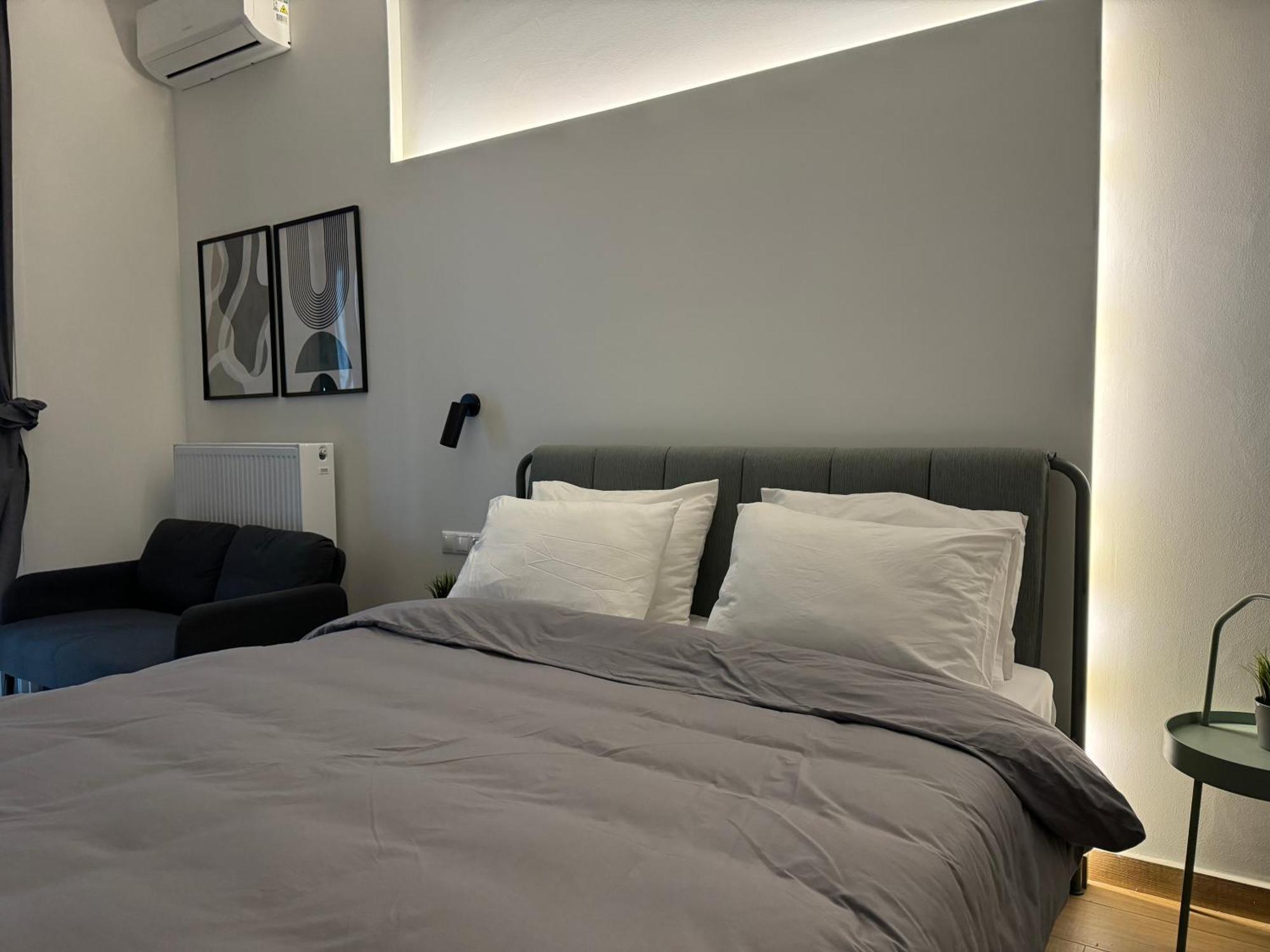 Dekolomvou Apartment Солун Екстериор снимка